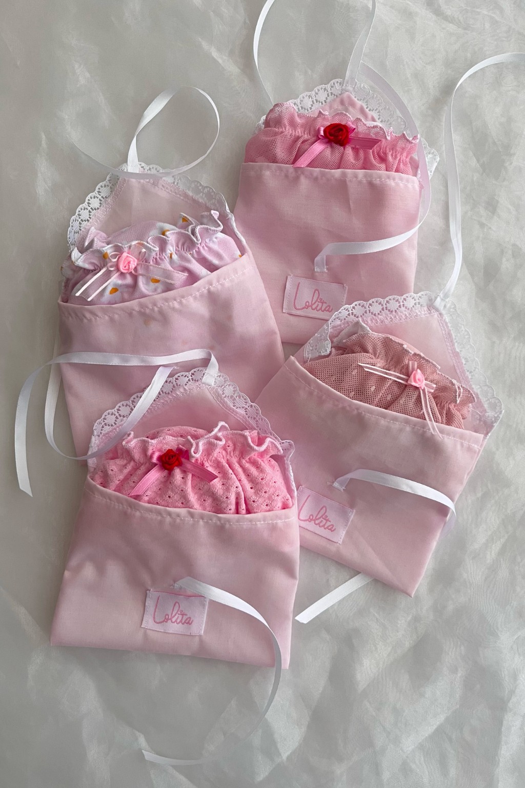 Lencer&iacute;a rosa para regalar en Navidad - Lolita Intimates