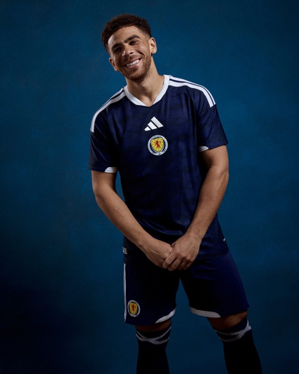 Escócia e adidas lançam nova camisa titular 2025-2026 
