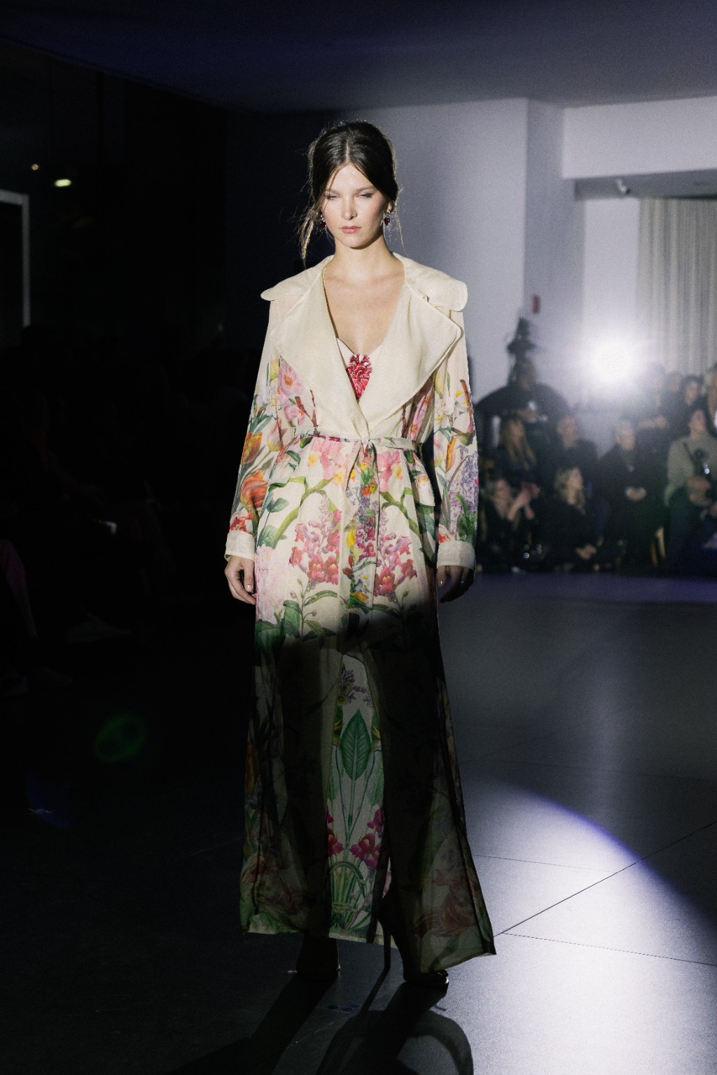 Dise&ntilde;o con estampado floral de Alas y Ra&iacute;ces
