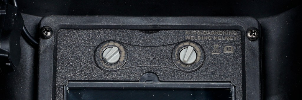 Regulagens internas de delay e sensibilidade de uma máscara de solda