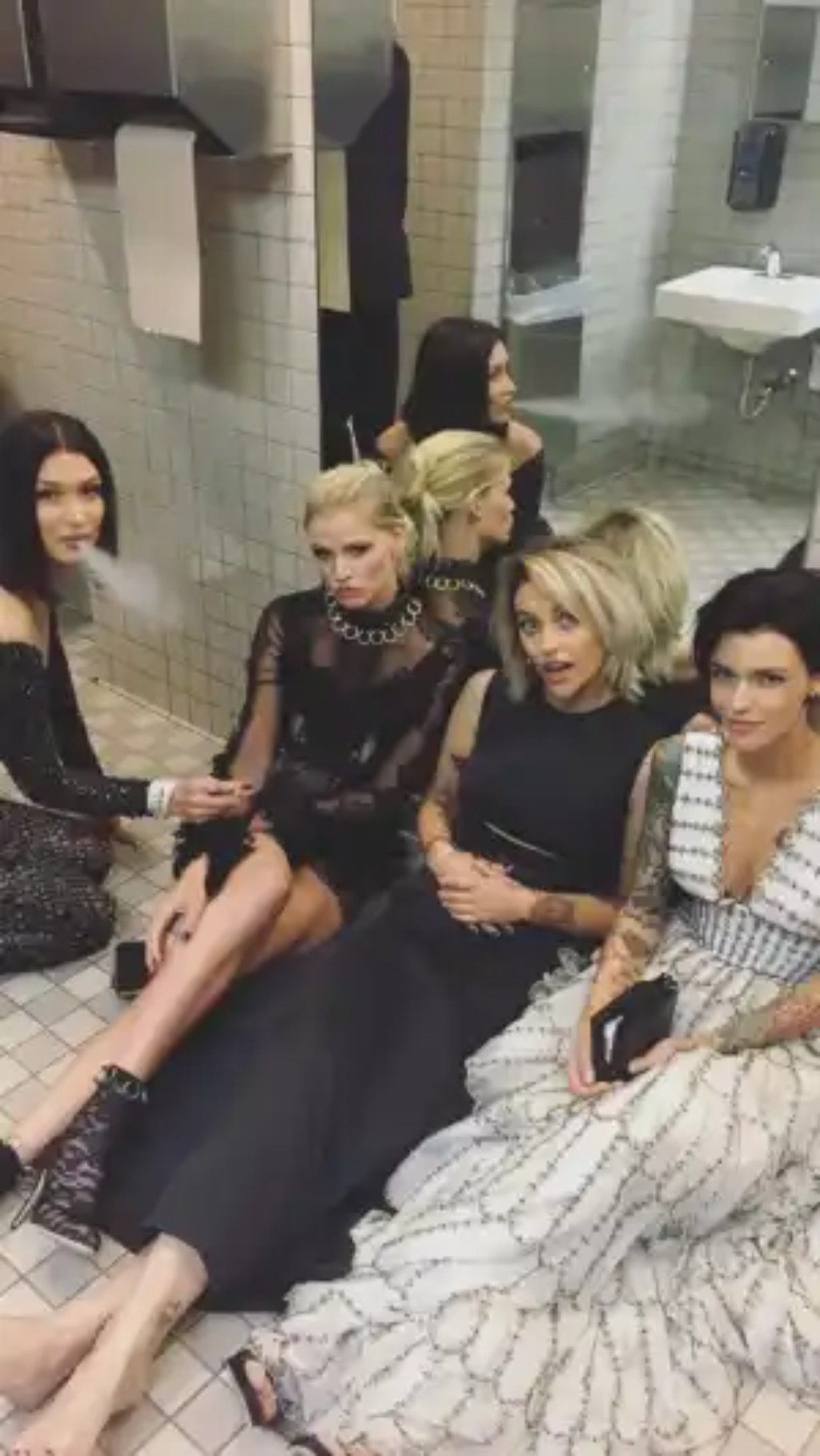 Emma Chamberlain Met Gala 2026 detalle
