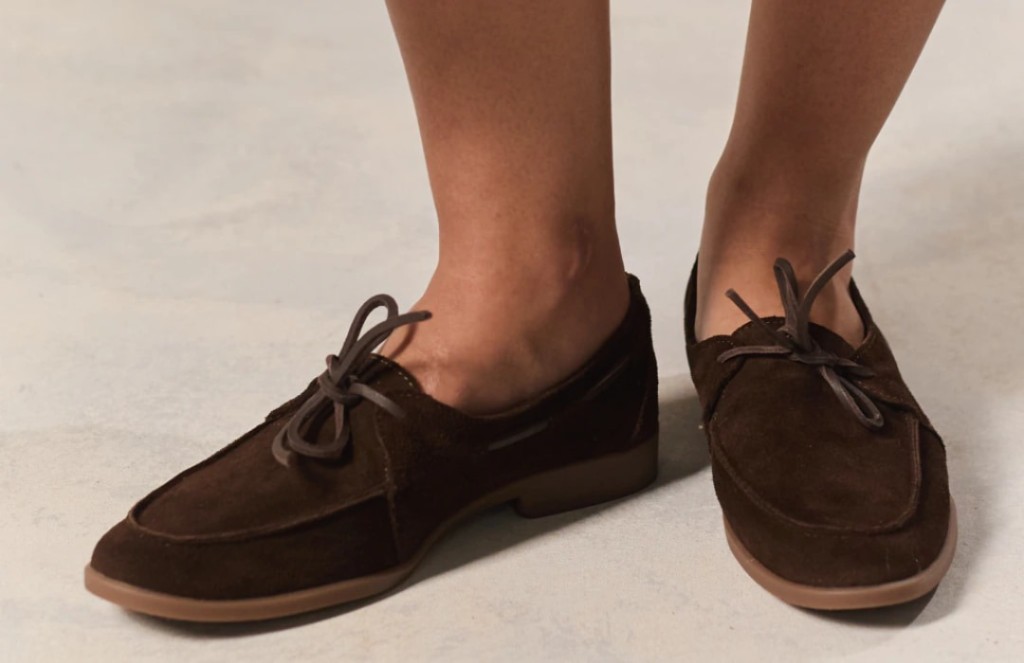 Calçado oxford confortável para trabalhar.