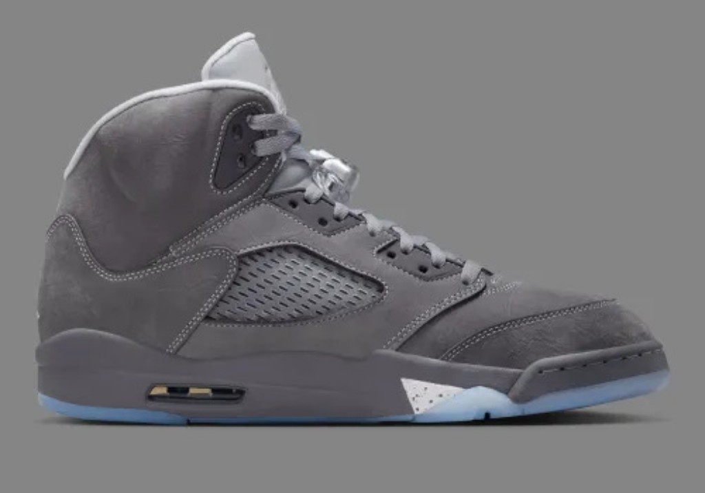 Air-Jordan-5-Wolf-Grey-Lateral-2-Yantax