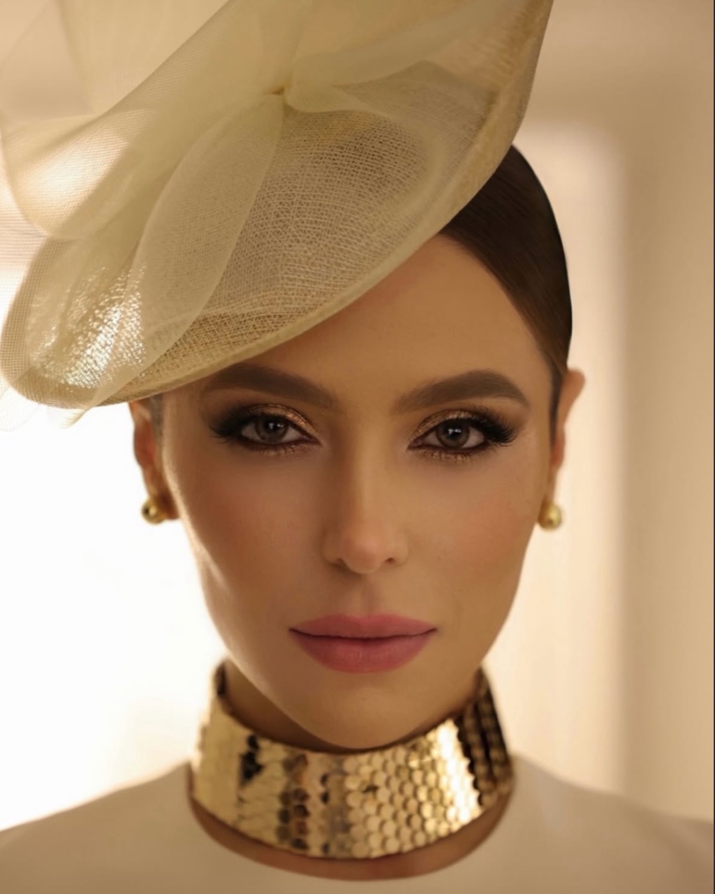 A Influenciadora Gabriella Ghader brilhou de Graciella Starling no Baile do Copacabana Palace