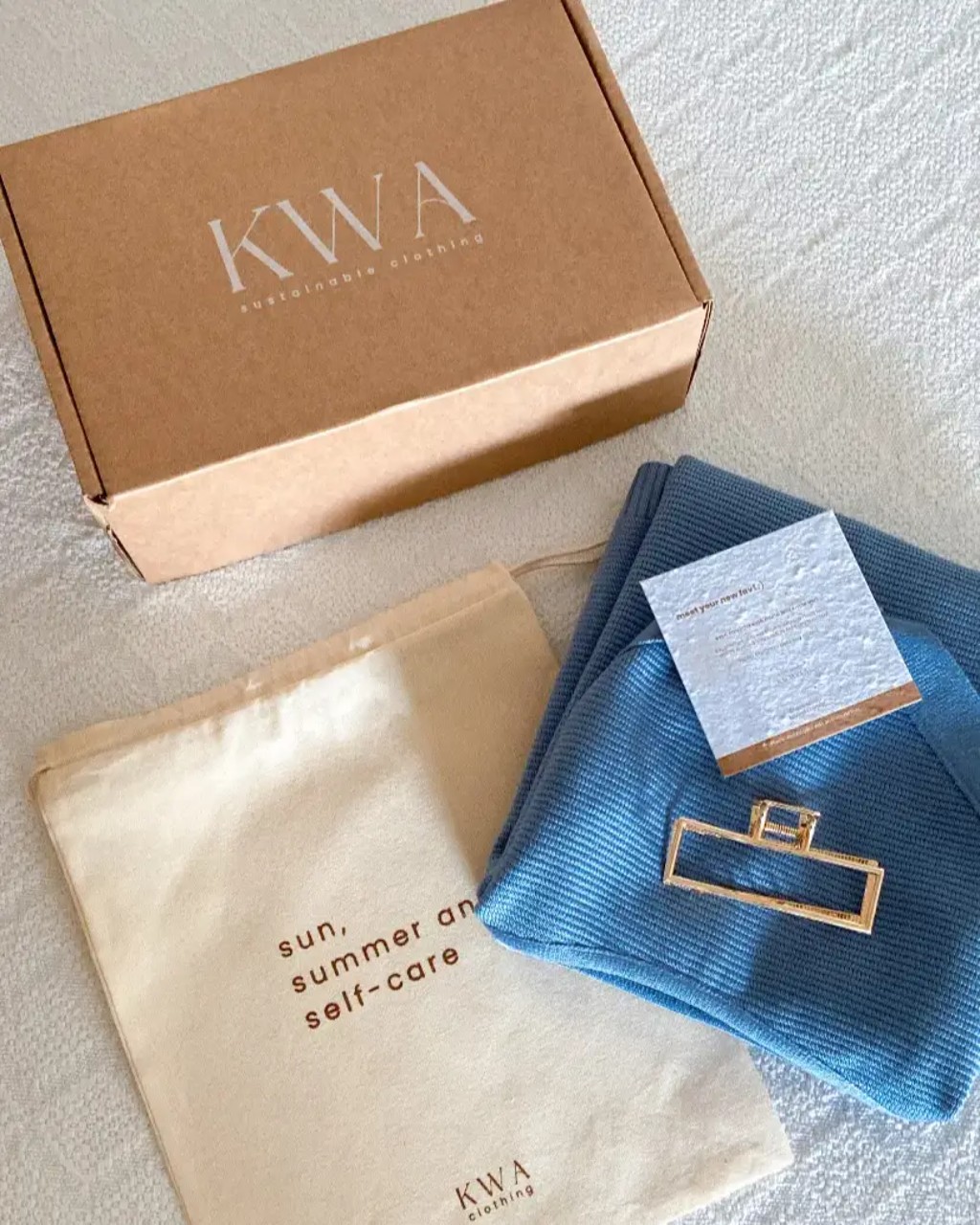 embalagem sustent&aacute;vel da kauwela caixa reciclada e saca de algod&atilde;o cru