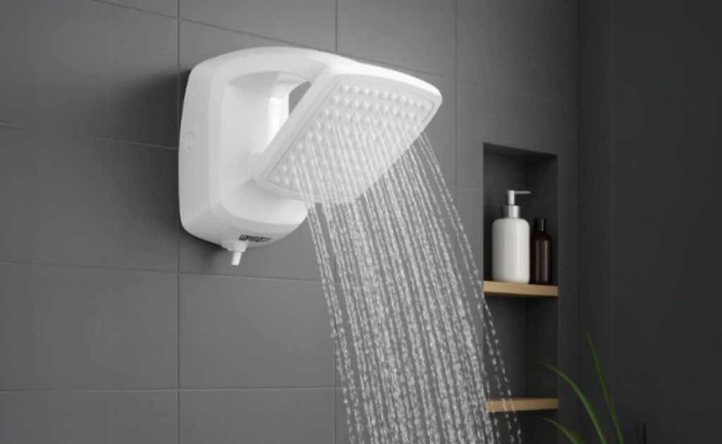 Chuveiro eletr&ocirc;nico Lorenzetti, controle a temperatura com um toque e aproveite um banho completo com apenas um produto