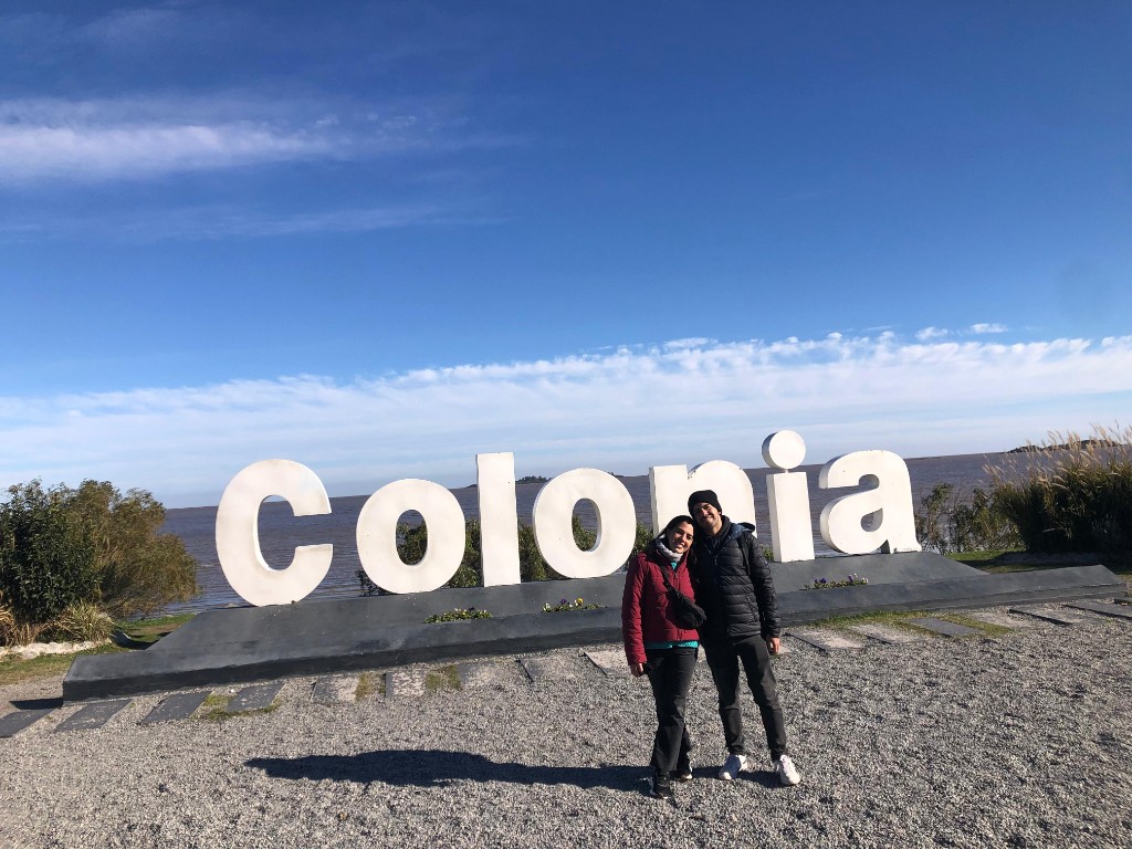 Cartel de Colonia en la playa