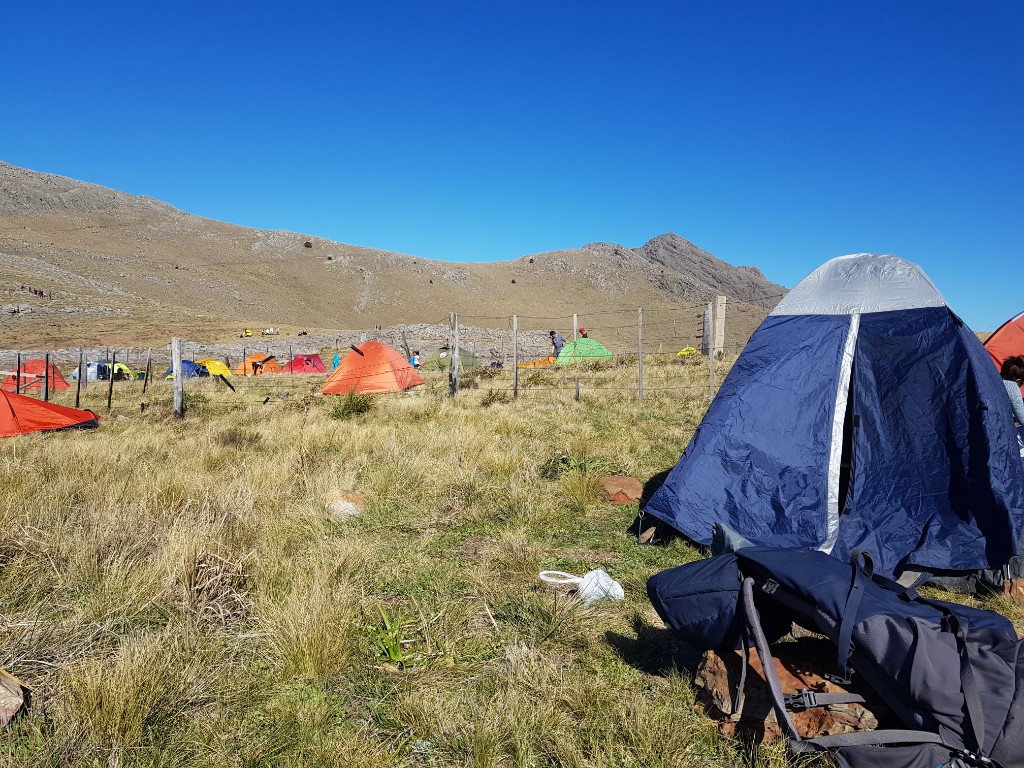 camping en el cerro de 3 picos