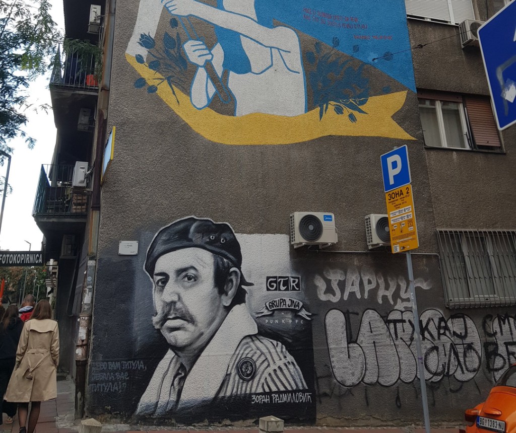 calles grafittis belgrado