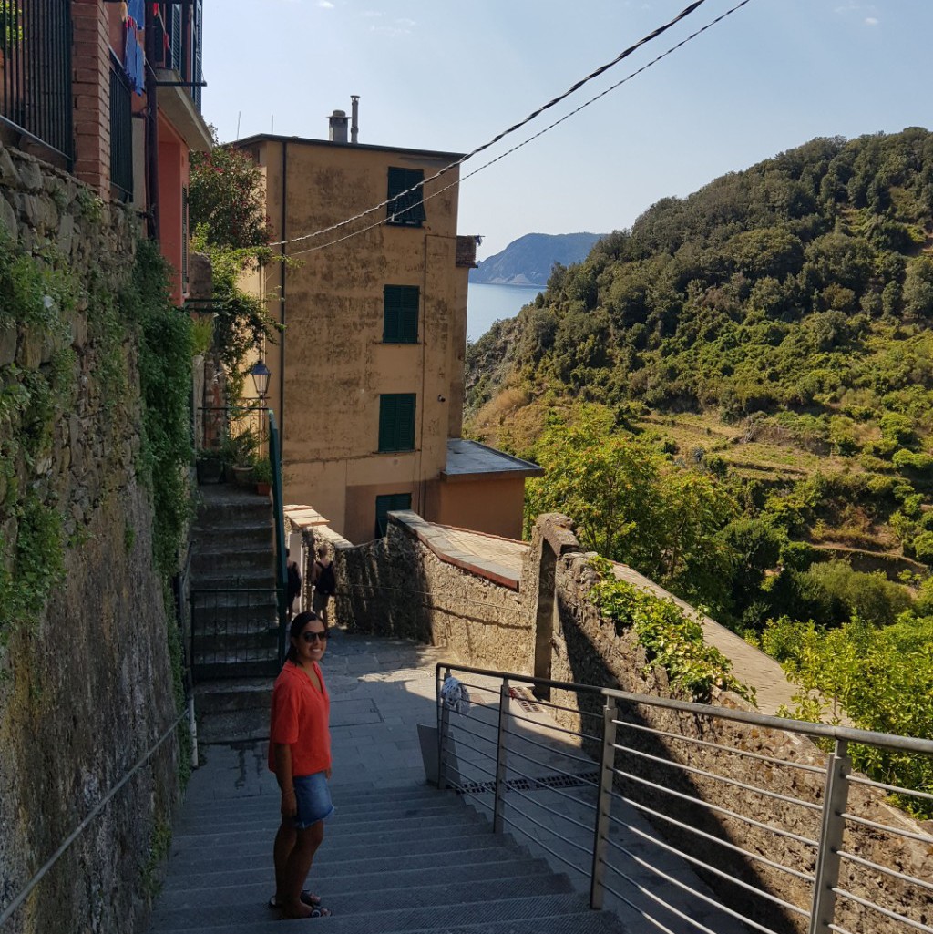 pueblos de cinque terre corniglia