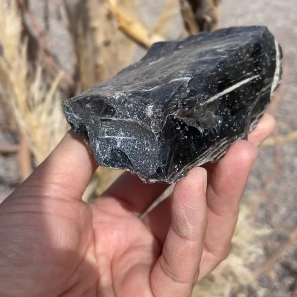 Trozo de Obsidiana encontrado en San Pedro de Atacama