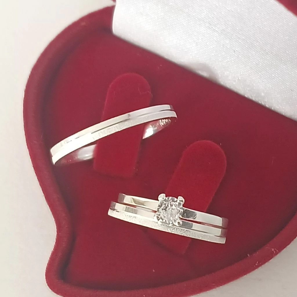 Alian&ccedil;a de namoro modelo vienna 2mm mais anel solit&aacute;rio em prata 950