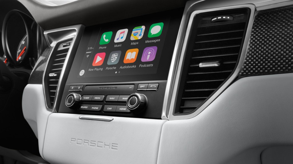 CarPlay Ultra
