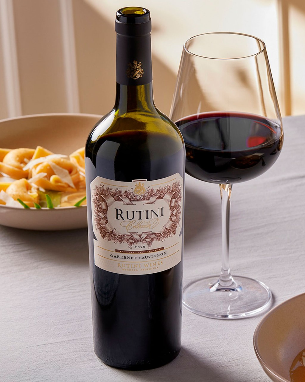 Rutini Cabernet Malbec em composição para review do vinho argentino de Mendoza