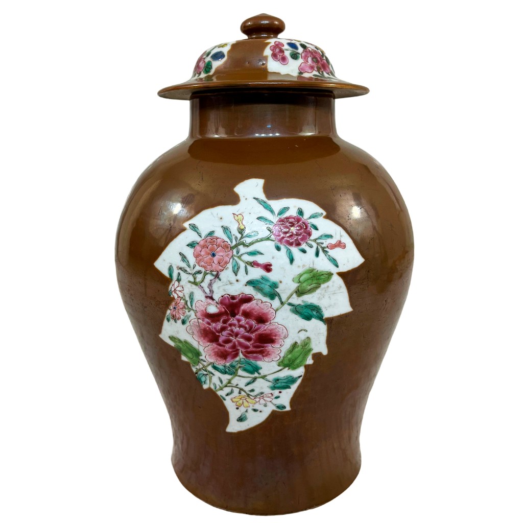 Potiche em porcelana Companhia das &Iacute;ndias