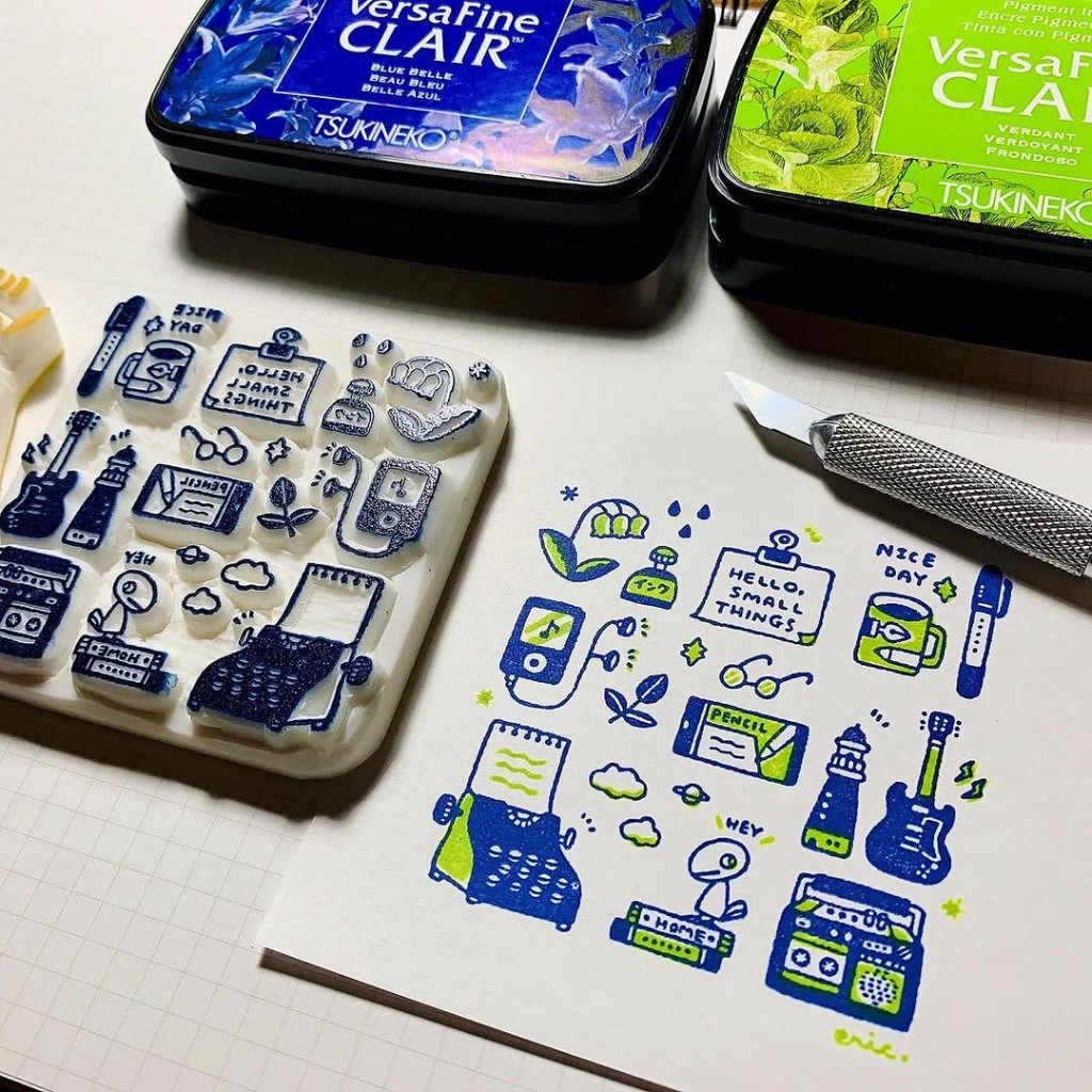 Dos tintas Versafine aplicadas en combinacion en un sello de Eric Smal Things
