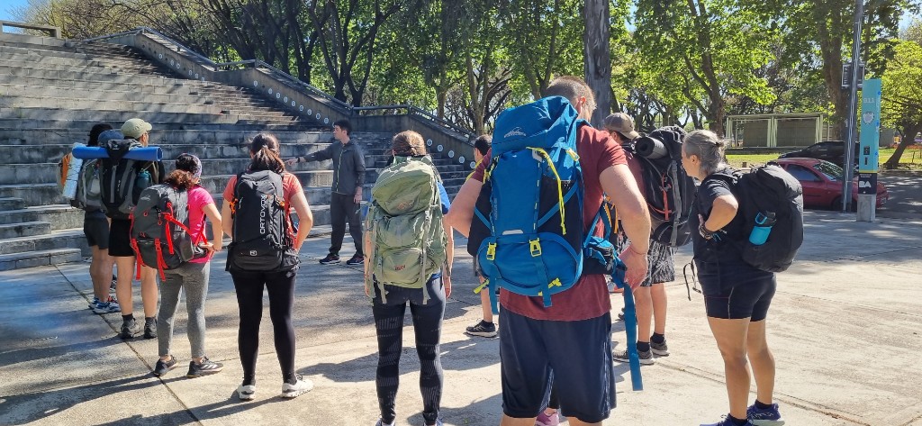 Entrenamiento de trekking con mochila