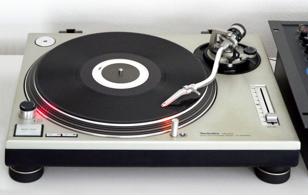 SL-1200