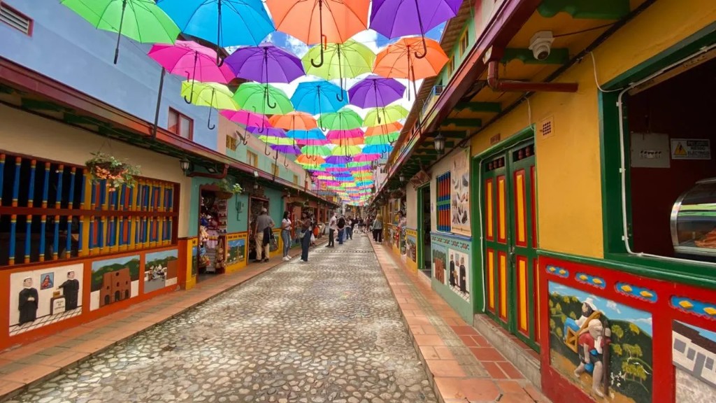 Luxury Travel Guatapé Colombia