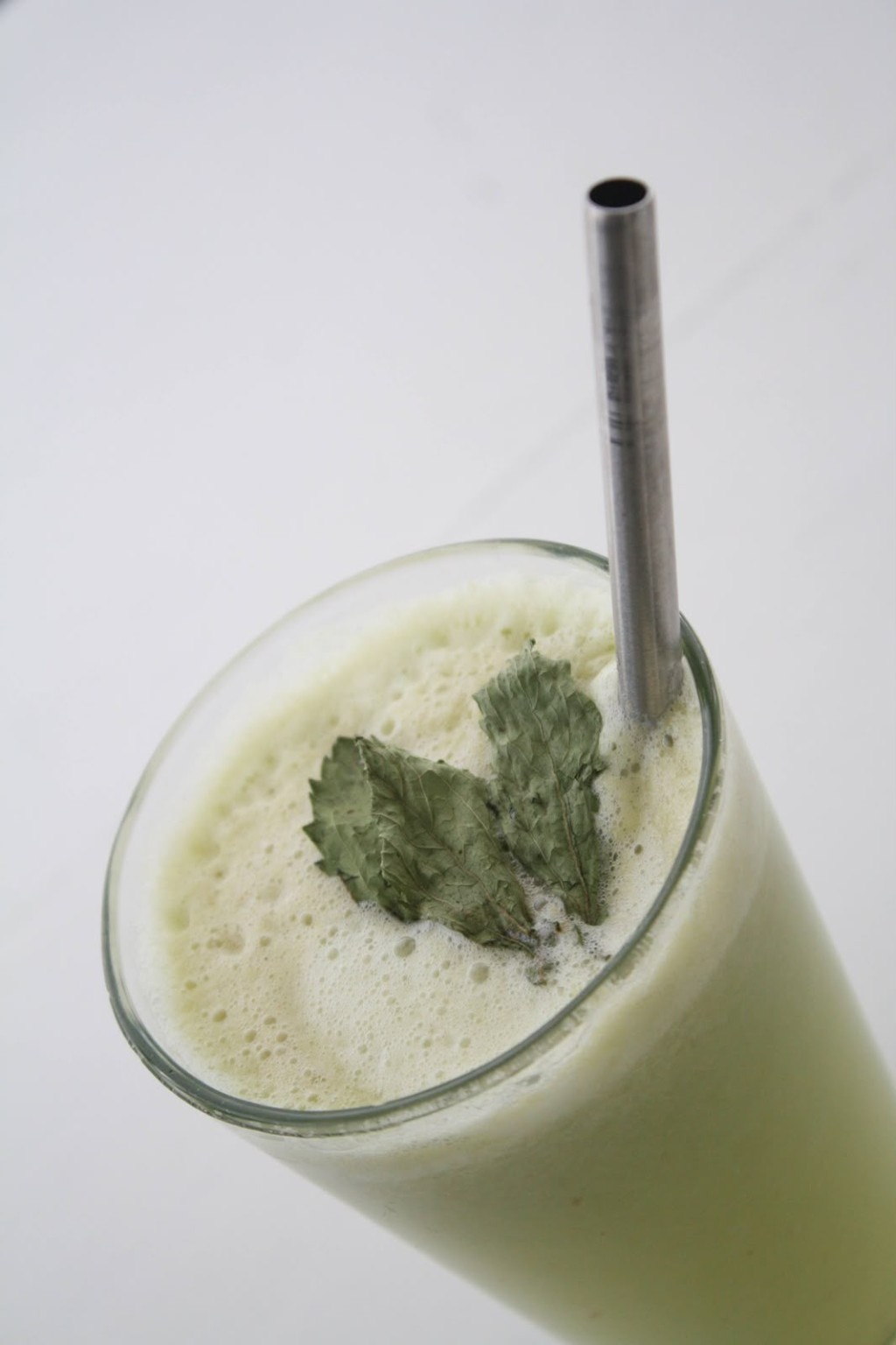 Licuado endulzado con hojas de stevia natural