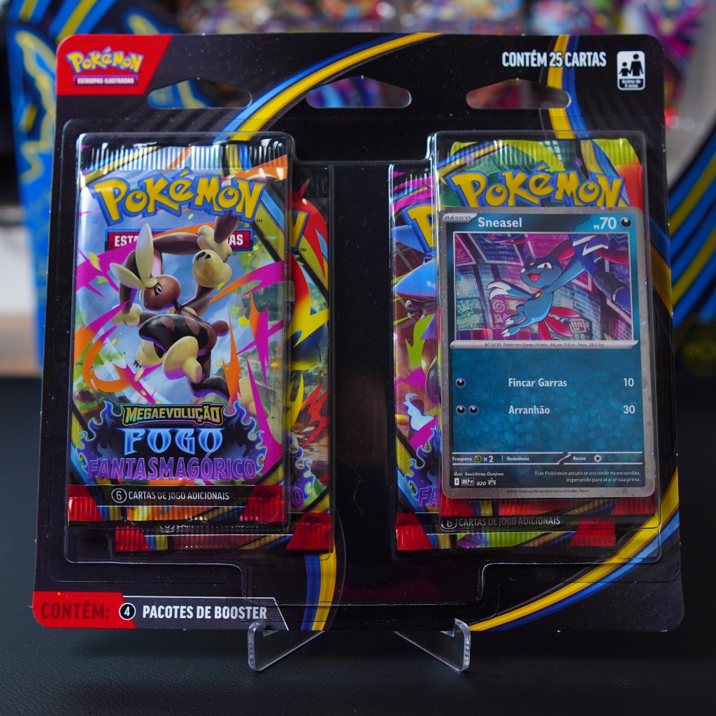 Blister Qu&aacute;druplo Fogo Fantasmag&oacute;rico Pok&eacute;mon TCG