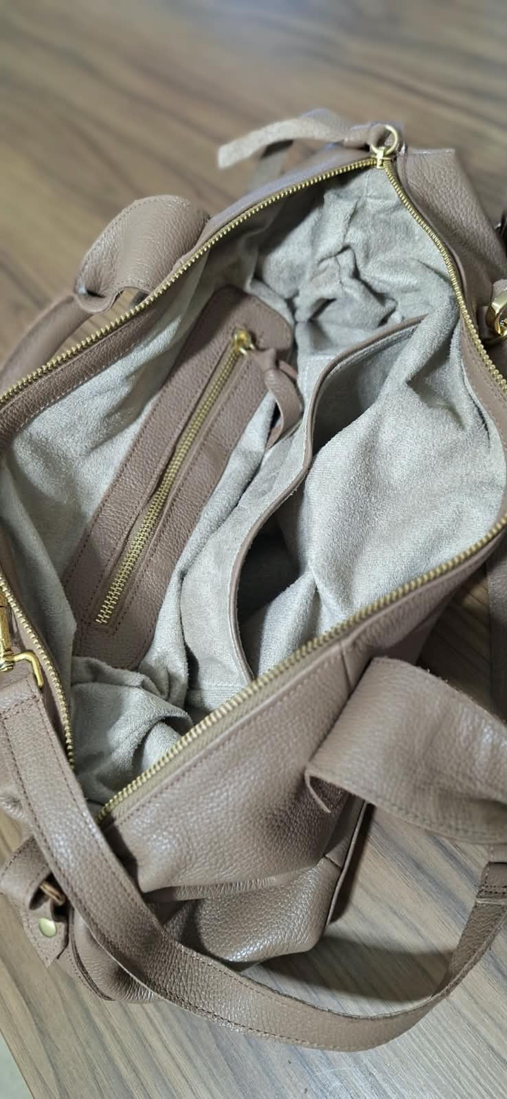parte interna da bolsa feminina francarline isla