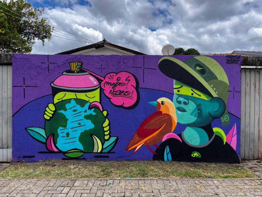 mural de arte urbana por prosa grafifti, no Campina do siqueira em Curitiba