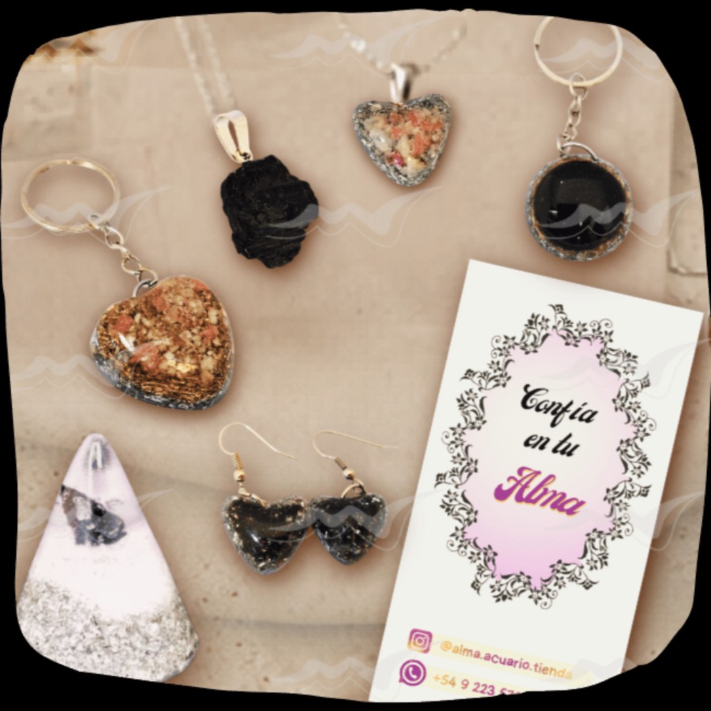 Amuletos y joyer&iacute;a de turmalina para protecci&oacute;n, bienestar y armon&iacute;a energ&eacute;tica.