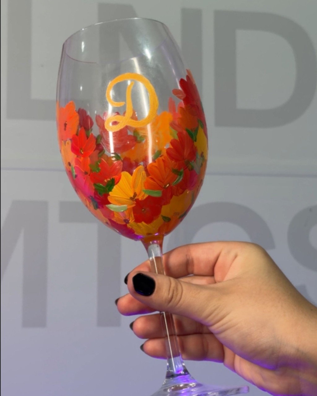 Workshop de pintura em ta&ccedil;as D'Lima Cosm&eacute;ticos