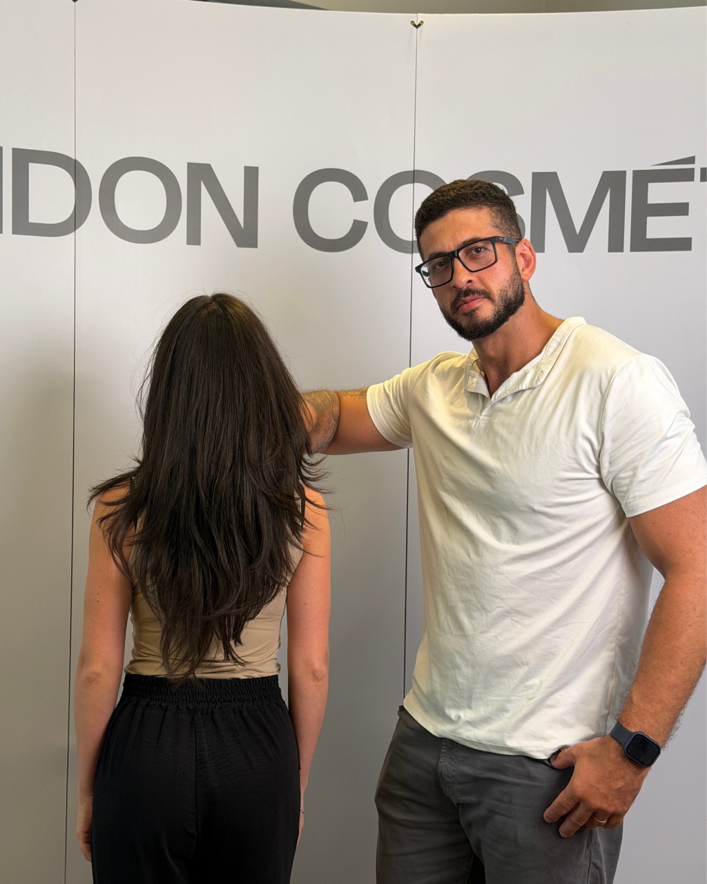 Cabelo Longo com corte D'Lima Cosméticos e London Cosméticos