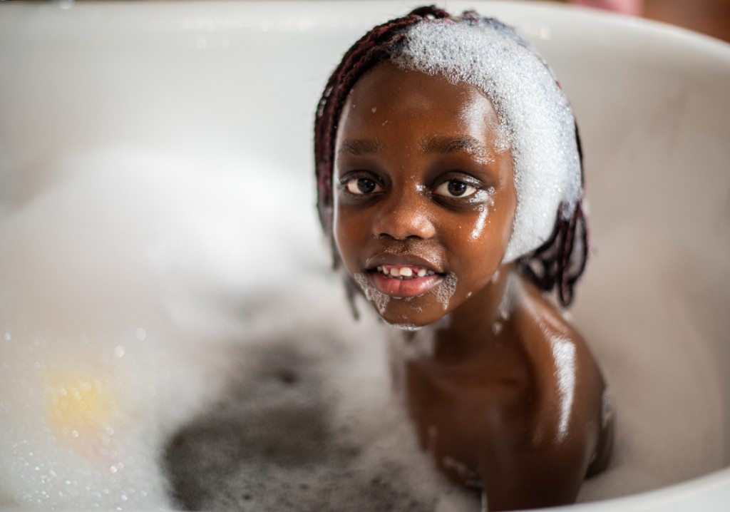Shampoo infantil Ever Safe desenvolvido para limpeza suave e segura dos cabelos das crian&ccedil;as.