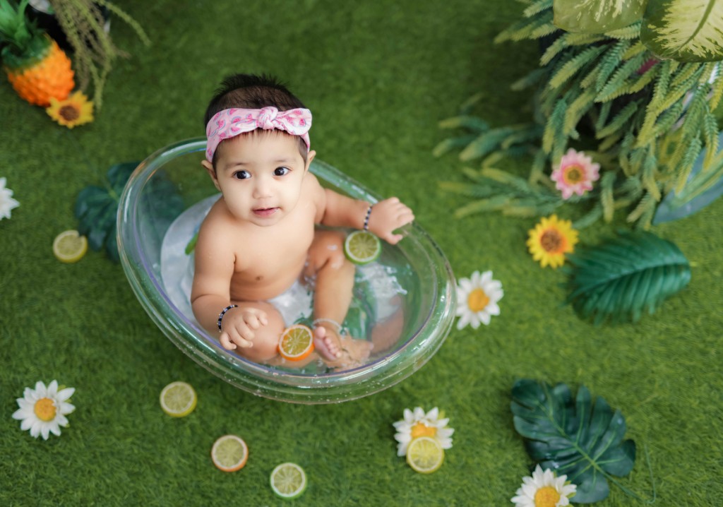 Linha de banho infantil Ever Safe com shampoo, condicionador, espuma e &oacute;leo corporal para cuidados completos.