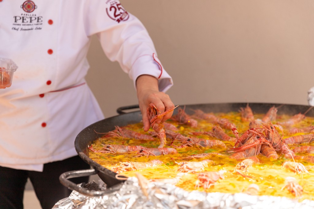 Dia da Paella Pepe na Amana