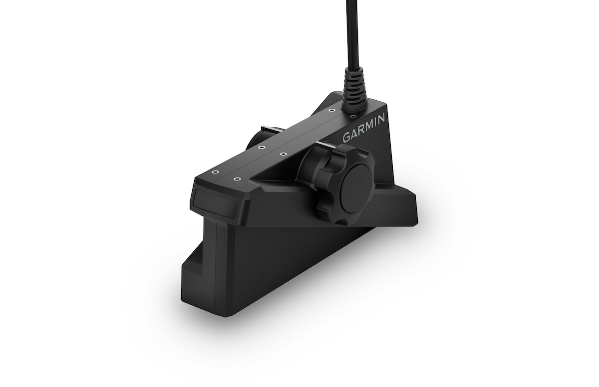 Transducer Garmin LiveScope XR LVS62 no suporte de montagem, visto de frente