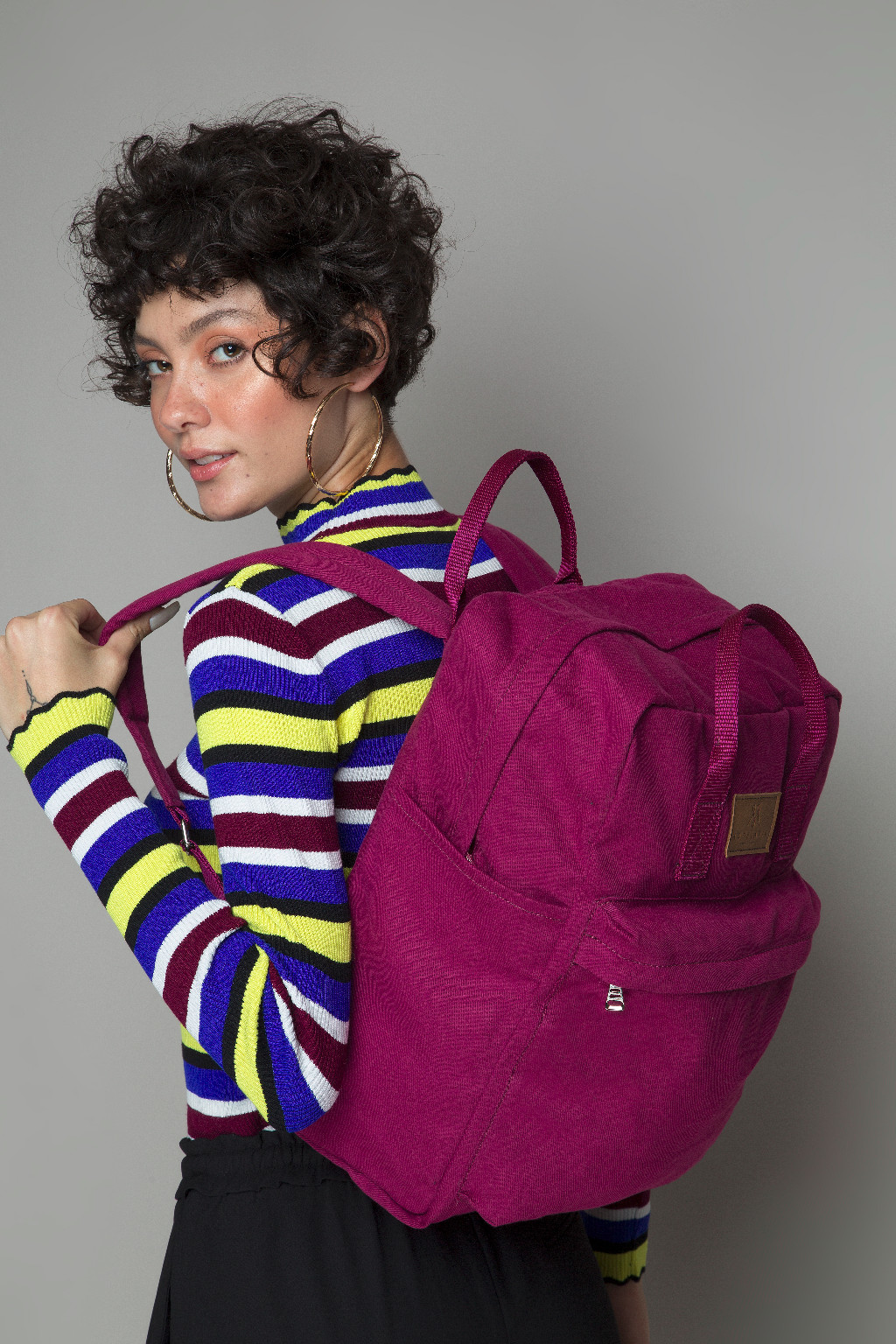 mochila estilosa de sarja
