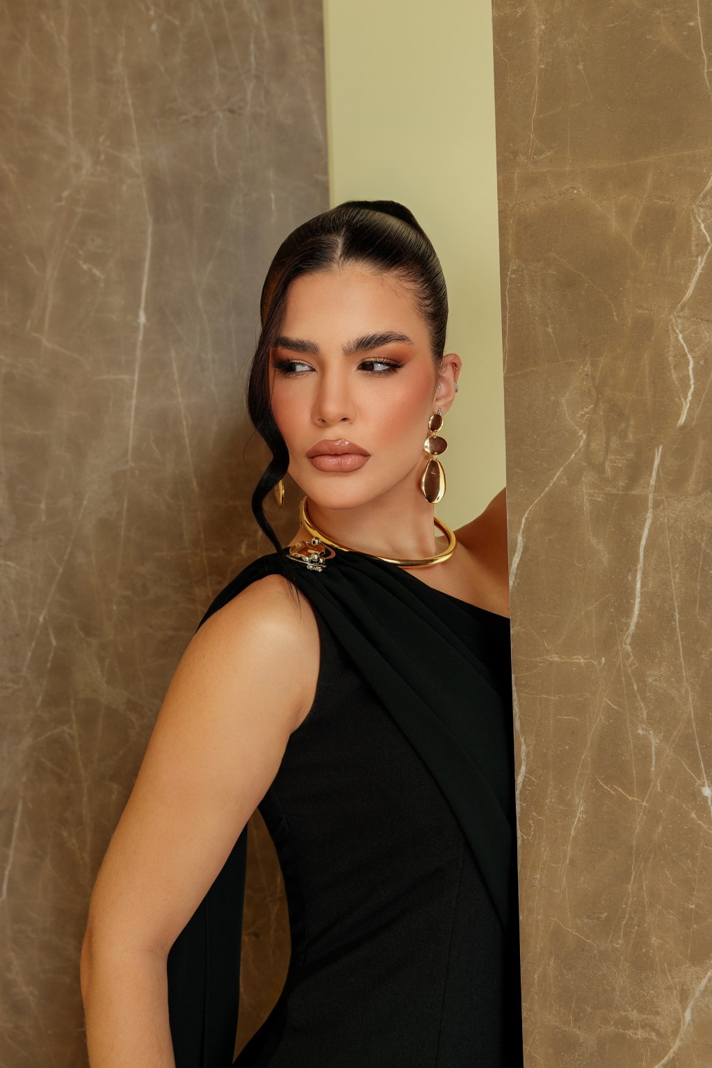Look elegante para casamento civil Dominique