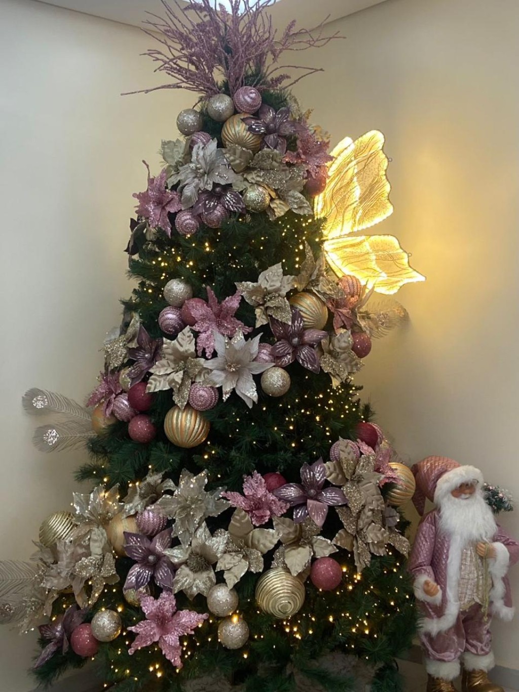 Op&ccedil;&atilde;o de &aacute;rvore de Natal alugada pelo Galp&atilde;o Casa.