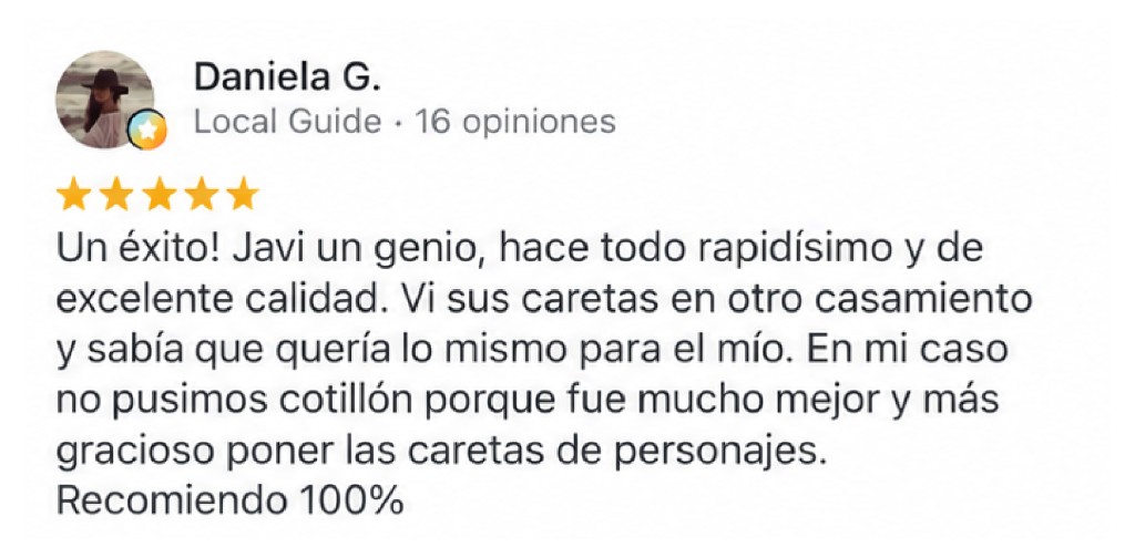 Reseña de Daniela G.: eligió caretas de personajes en vez de cotillón tradicional para su casamiento porque le pareció más divertido
