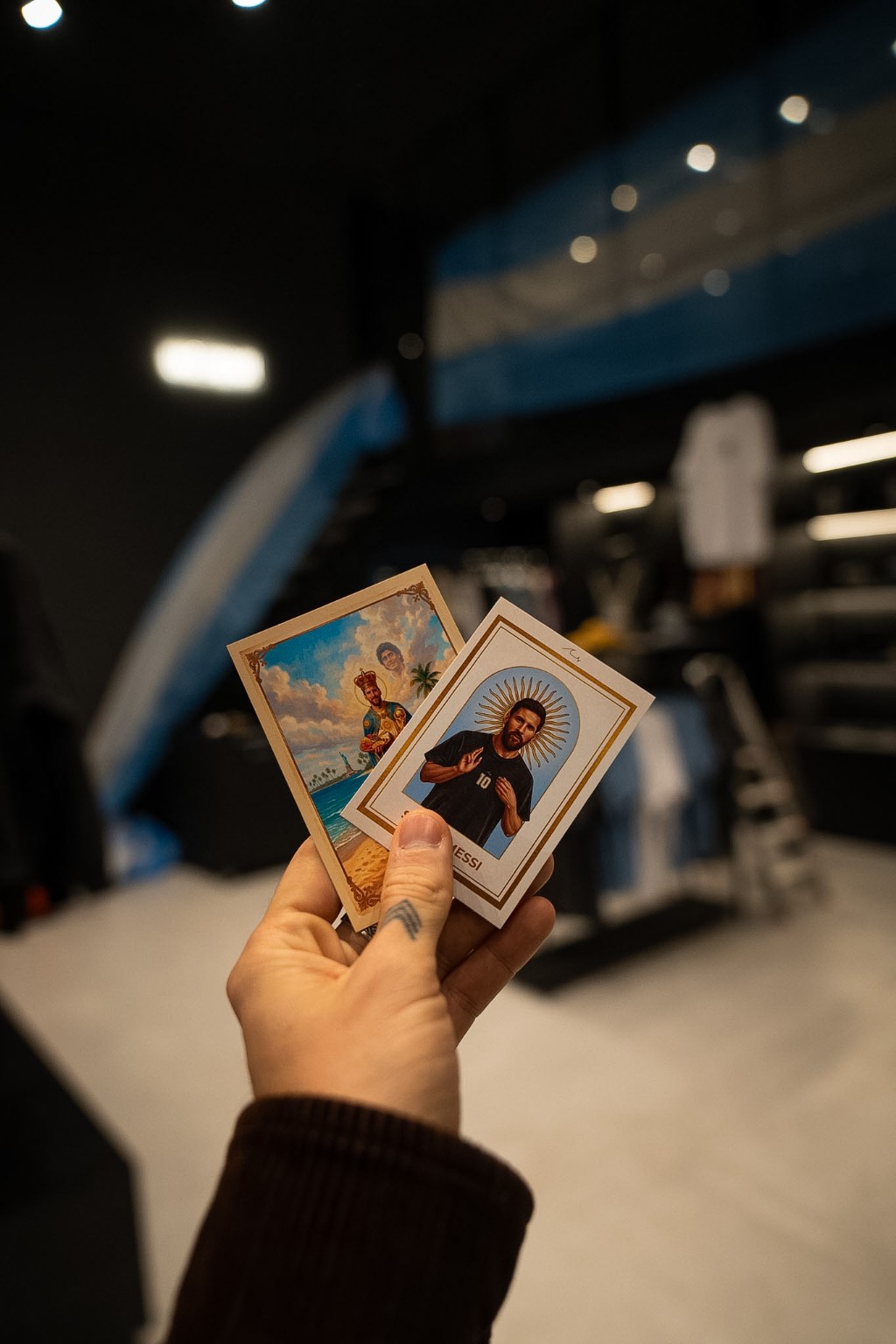 Estampita de Santo Messi en el evento mundialista