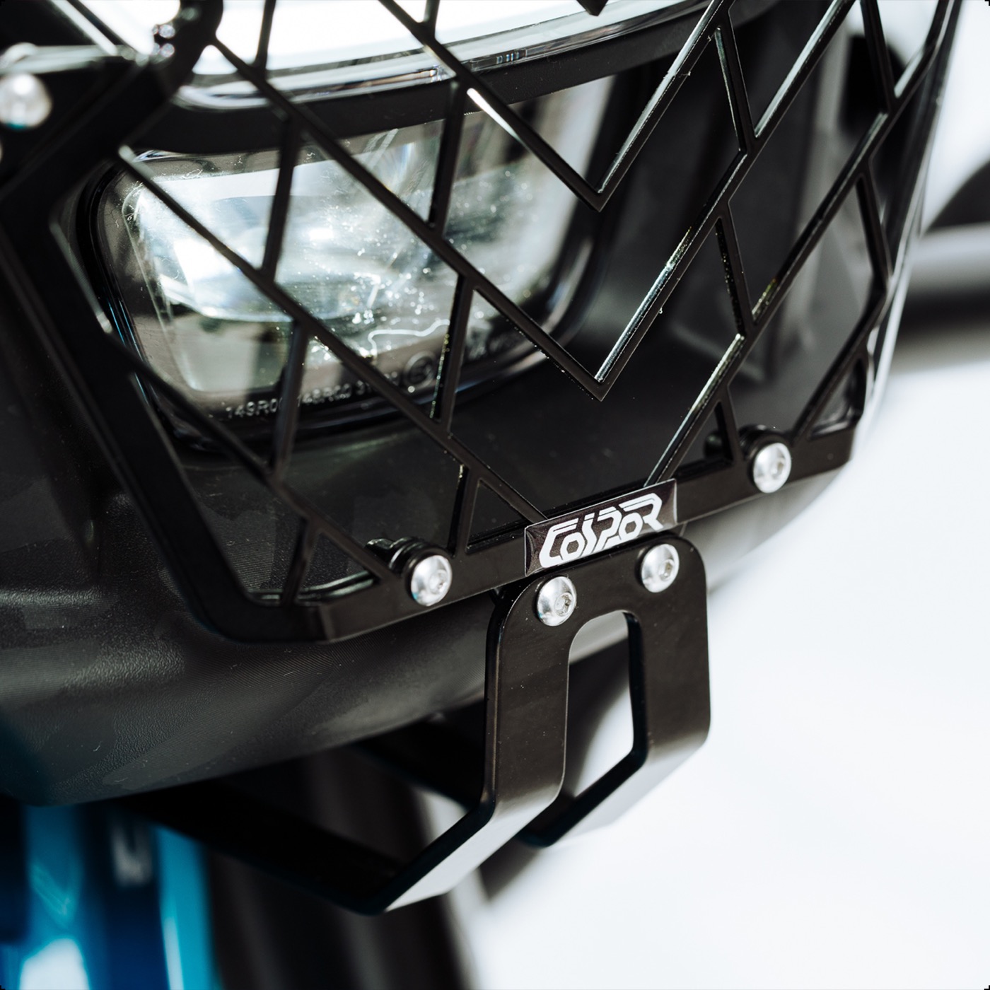 Cubre óptica Cospor para CFMoto 450MT