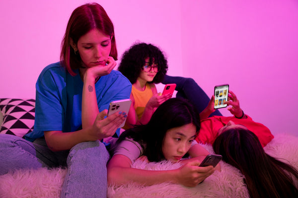 Qual a idade indicada para usar redes sociais?