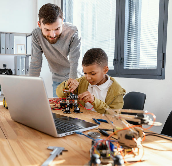 atividade extracurricular: robotica