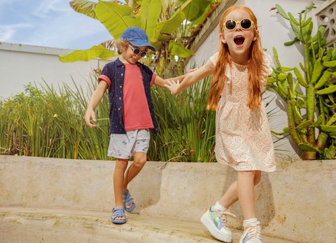 presente pra criança é óculos sunkids