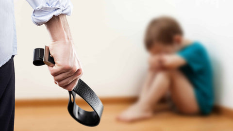 Por que não devo castigar meu filho para educar?