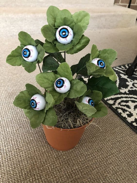 Decoração simples de Halloween com objetos