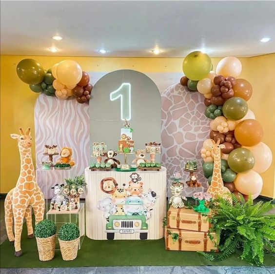 Ideias de aniversário de 1 ano para meninos: Safari