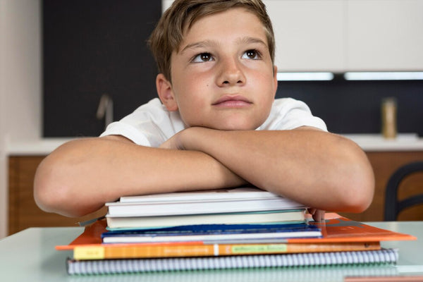 meu filho tem dificuldade de concentração: como ajudar?