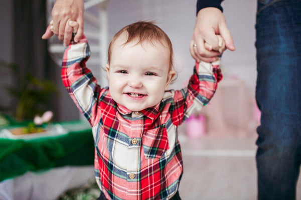 Tabela de desenvolvimento do bebê: bebê de 1 ano