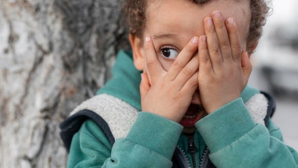 como saber se meu filho está sendo maltratado