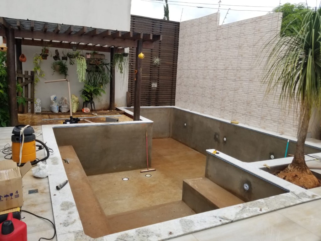 Estrutura-piscina-vinil